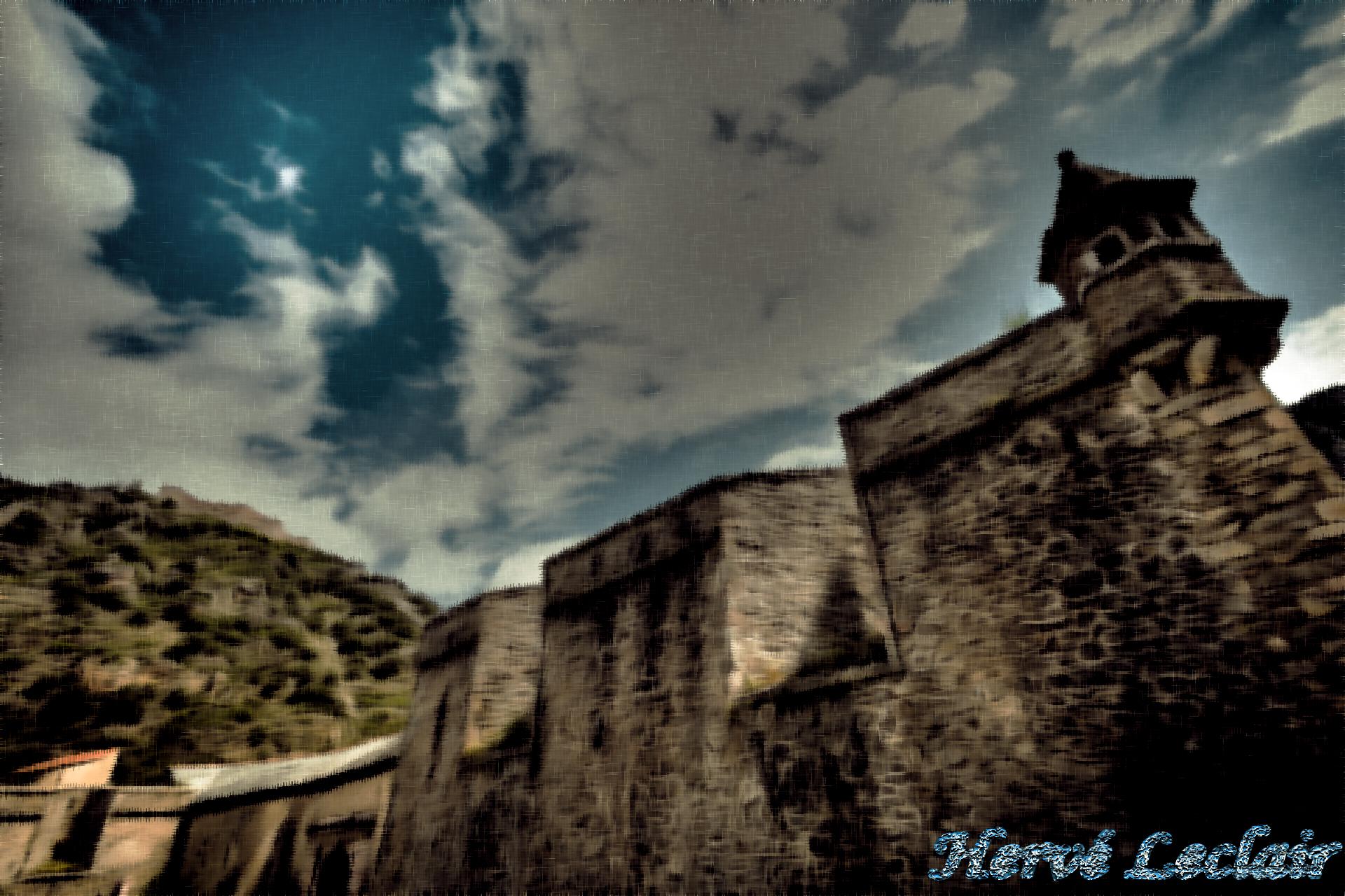 Pastel guitoune et ciel remparts villefranche de conflent